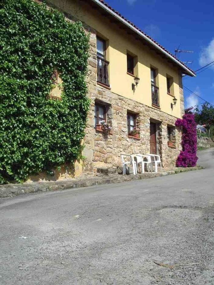 Alojamientos Rurales Pena Crespa Tresvilla ภายนอก รูปภาพ