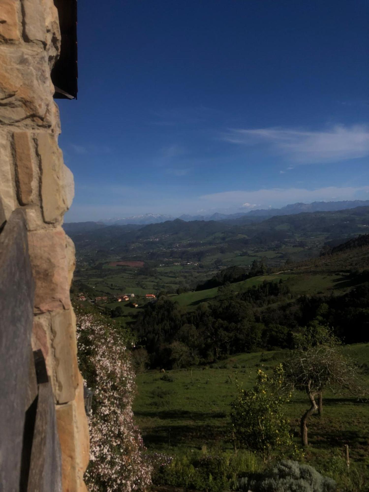 Alojamientos Rurales Pena Crespa Tresvilla ภายนอก รูปภาพ